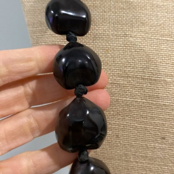 Dark brown large beads with ribbon tie necklace AB - Picture 5 of 7